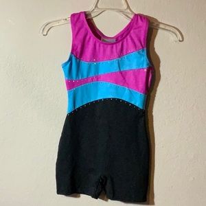 **SOLD**Girls Gymnastics Leo